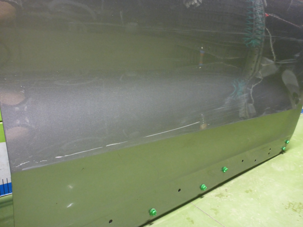 Дверь передняя правая