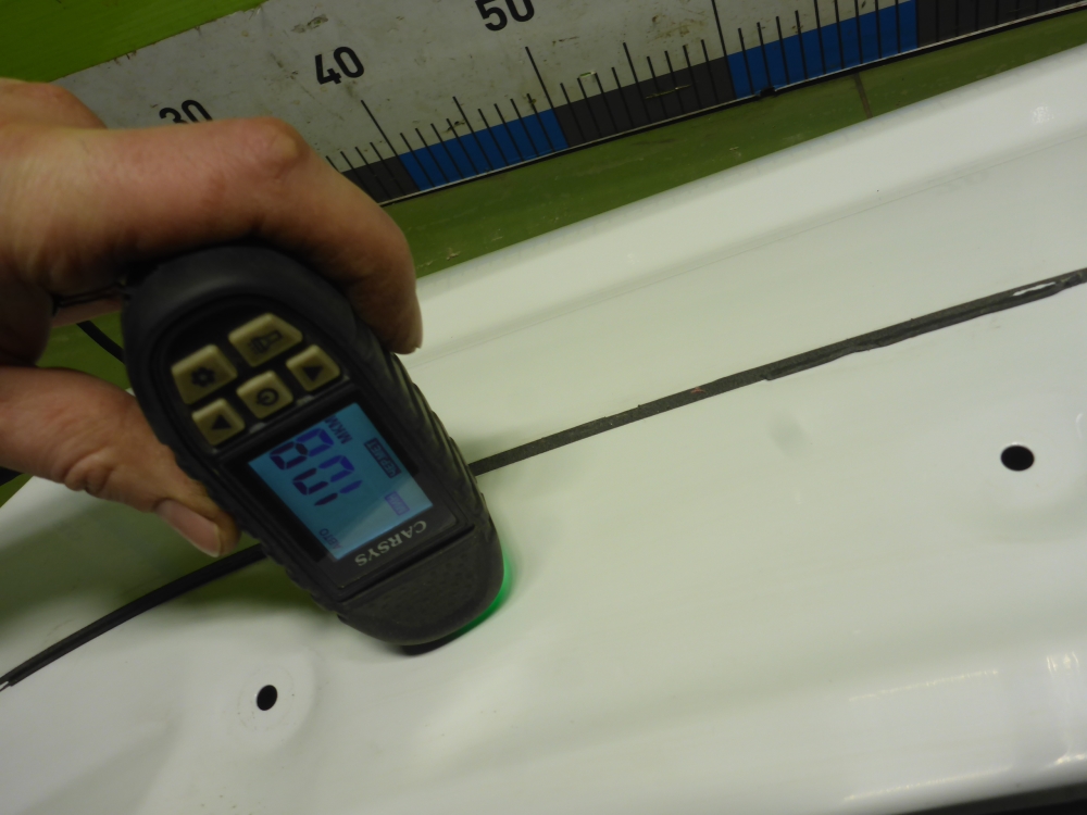 Крыло переднее левое