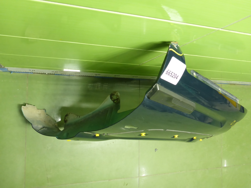 Крыло переднее правое