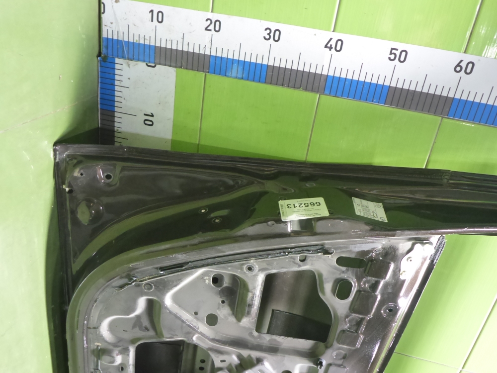 Дверь передняя левая