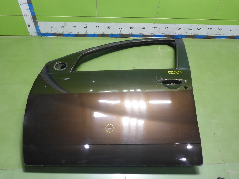 Дверь передняя левая