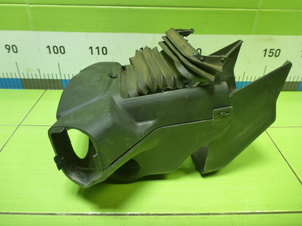 Кожух рулевой колонки