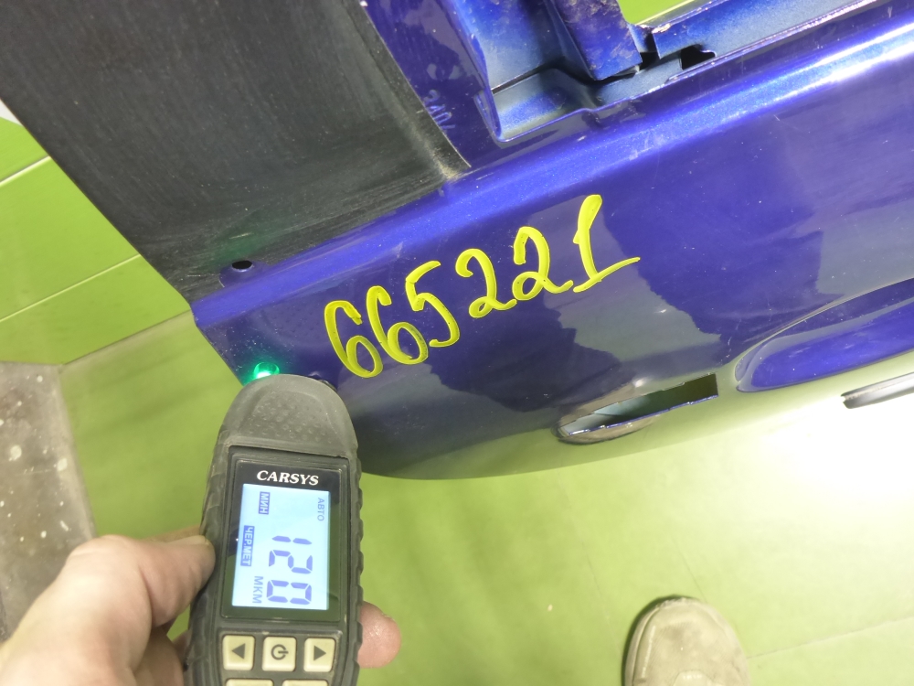 Дверь задняя правая