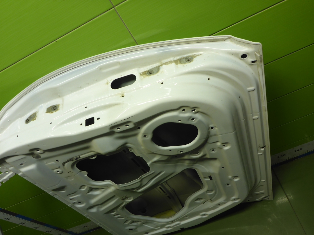 Дверь передняя левая