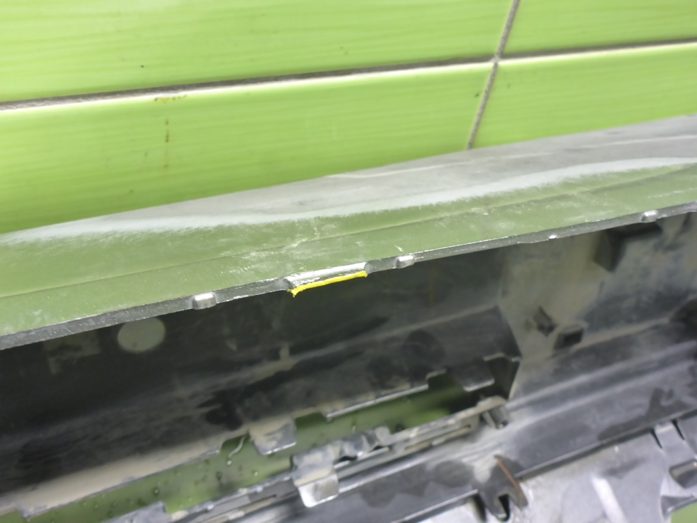 Бампер передний