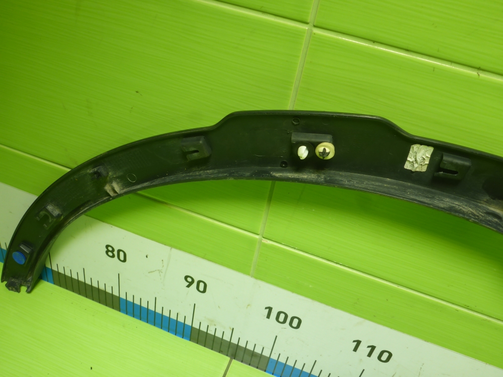 Накладка заднего крыла левого