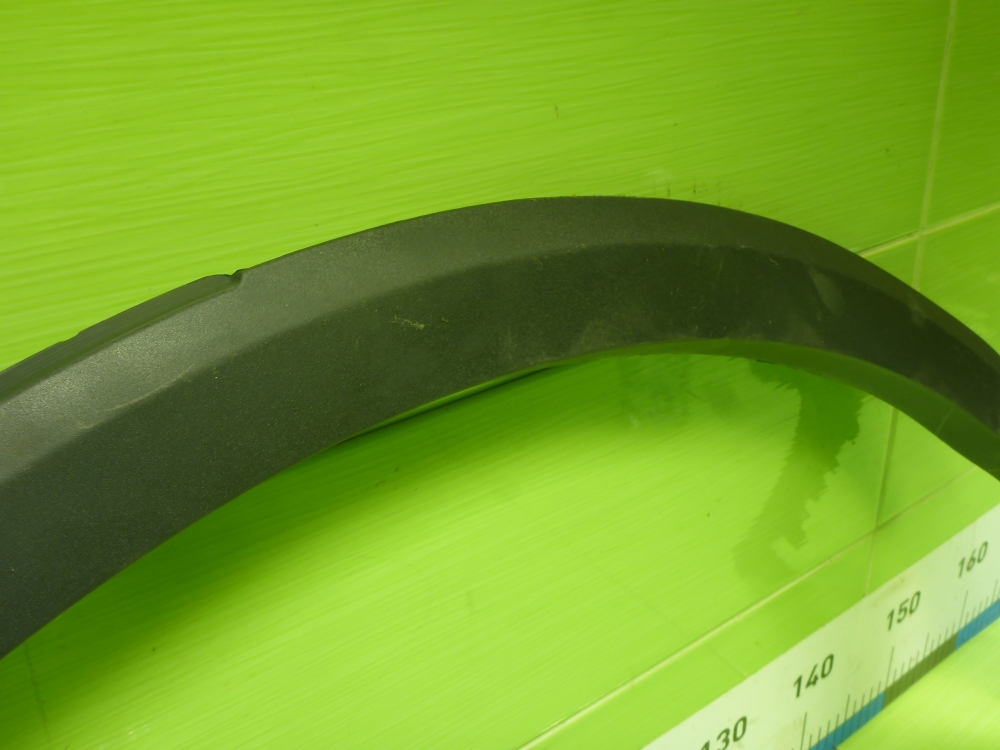 Накладка заднего крыла левого