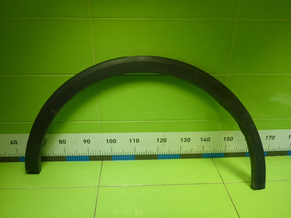 Накладка заднего крыла левого