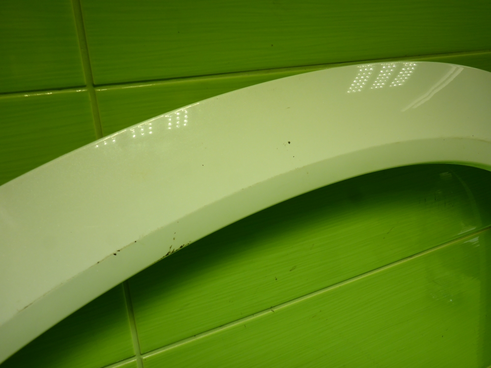 Накладка переднего крыла левого