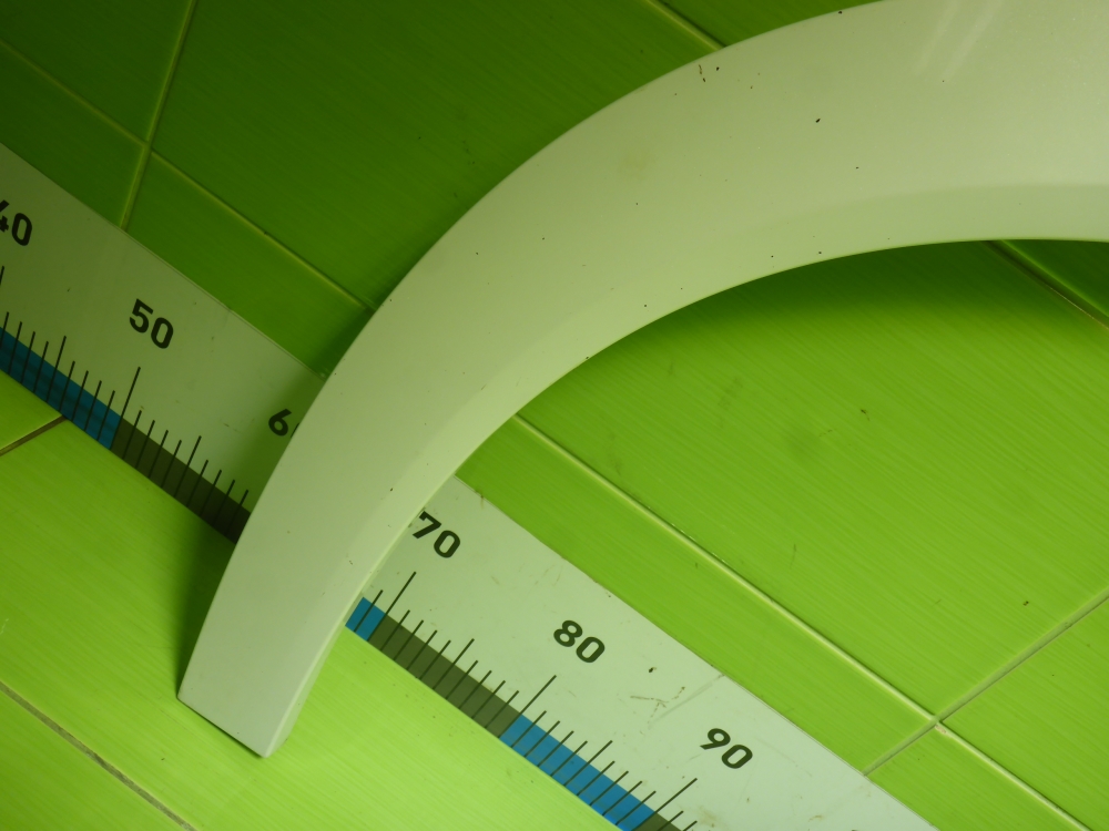 Накладка переднего крыла левого