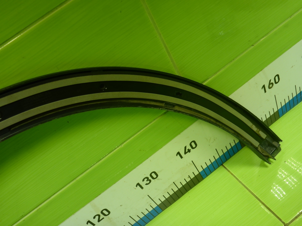 Накладка заднего крыла левого