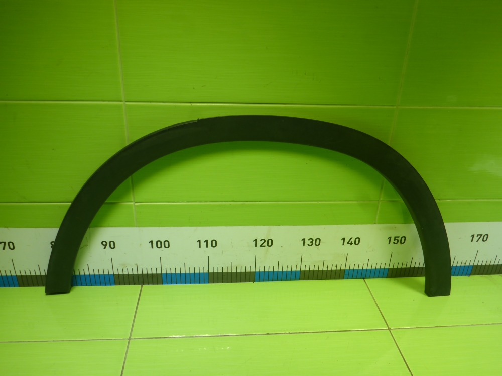 Накладка заднего крыла левого