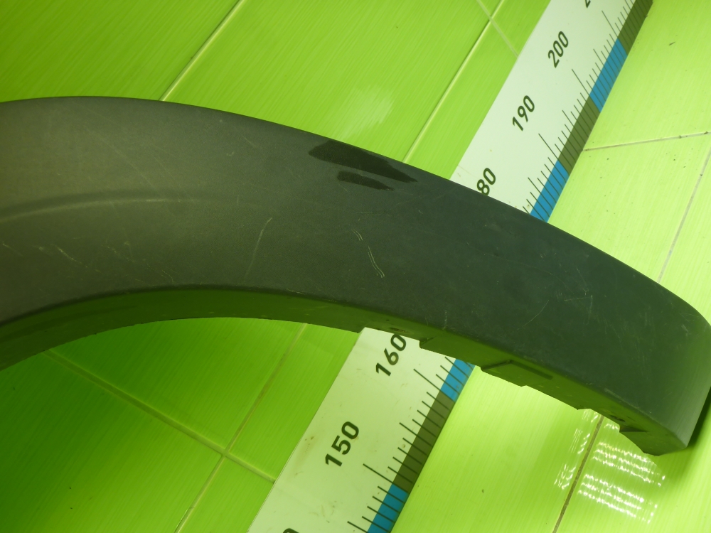 Накладка заднего крыла правого