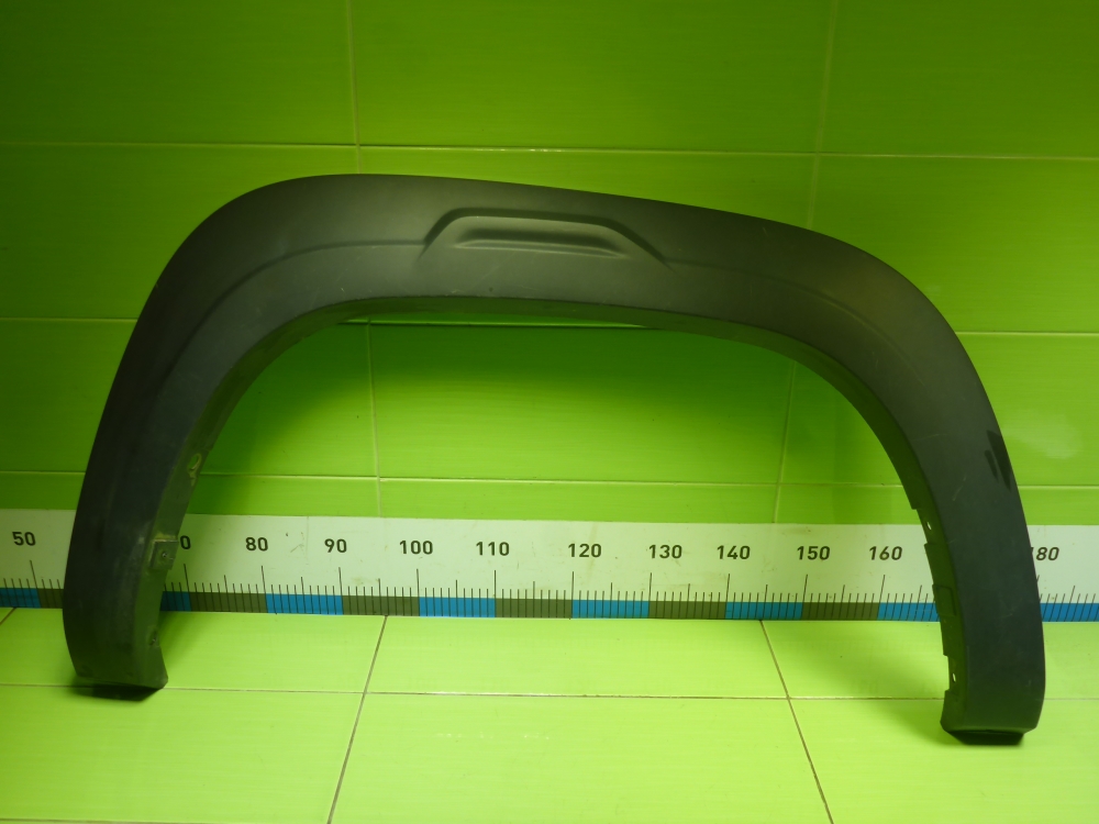 Накладка заднего крыла правого