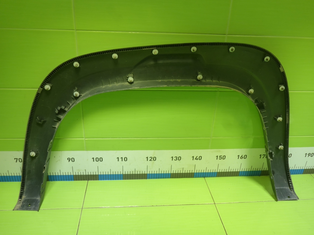 Накладка заднего крыла правого