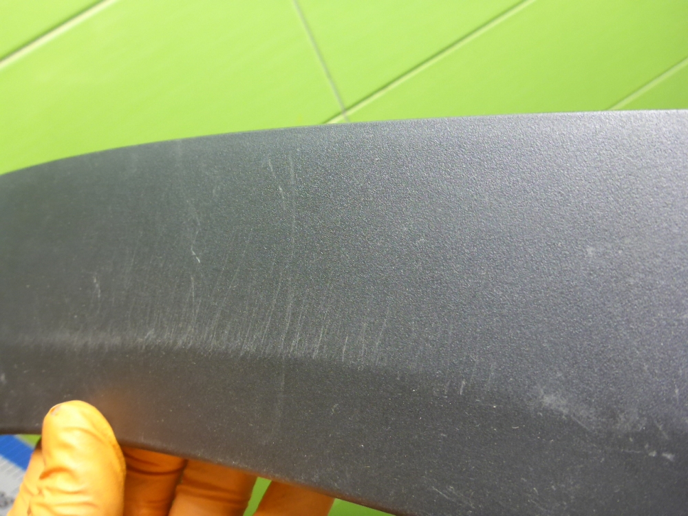 Накладка заднего крыла правого