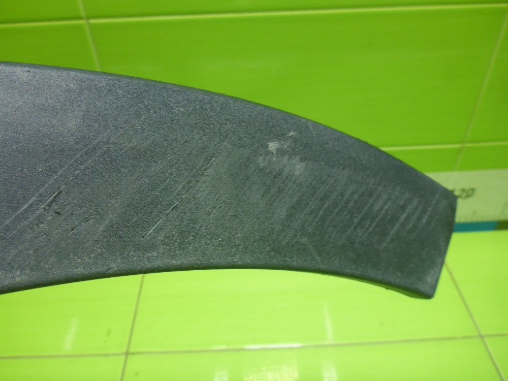 Накладка заднего крыла правого