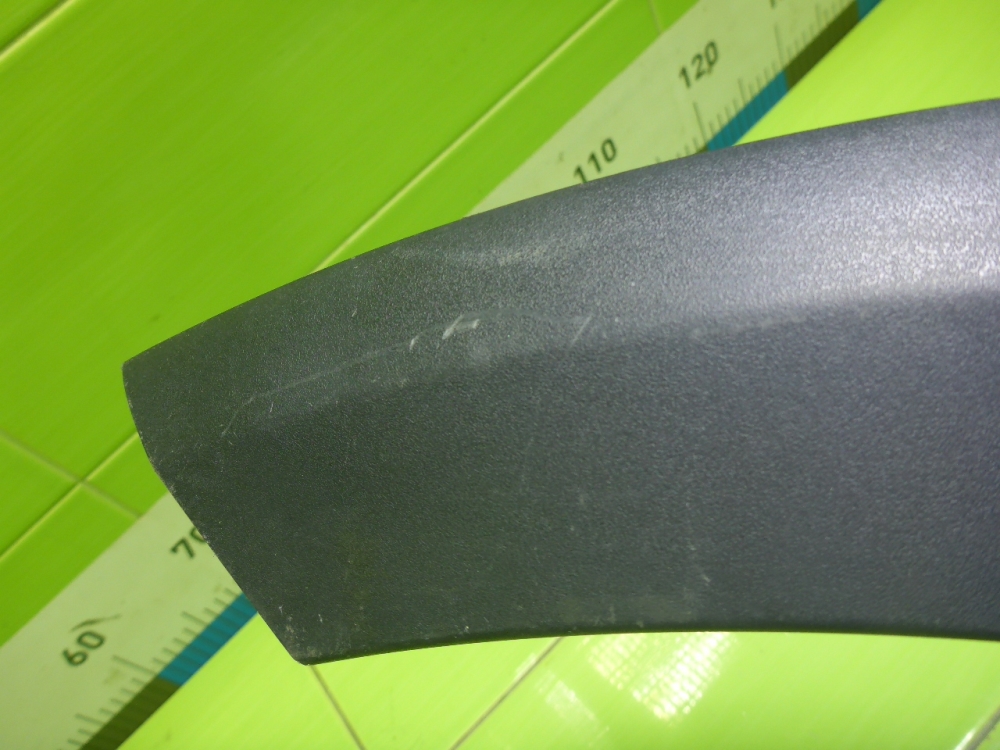 Накладка двери задней правой