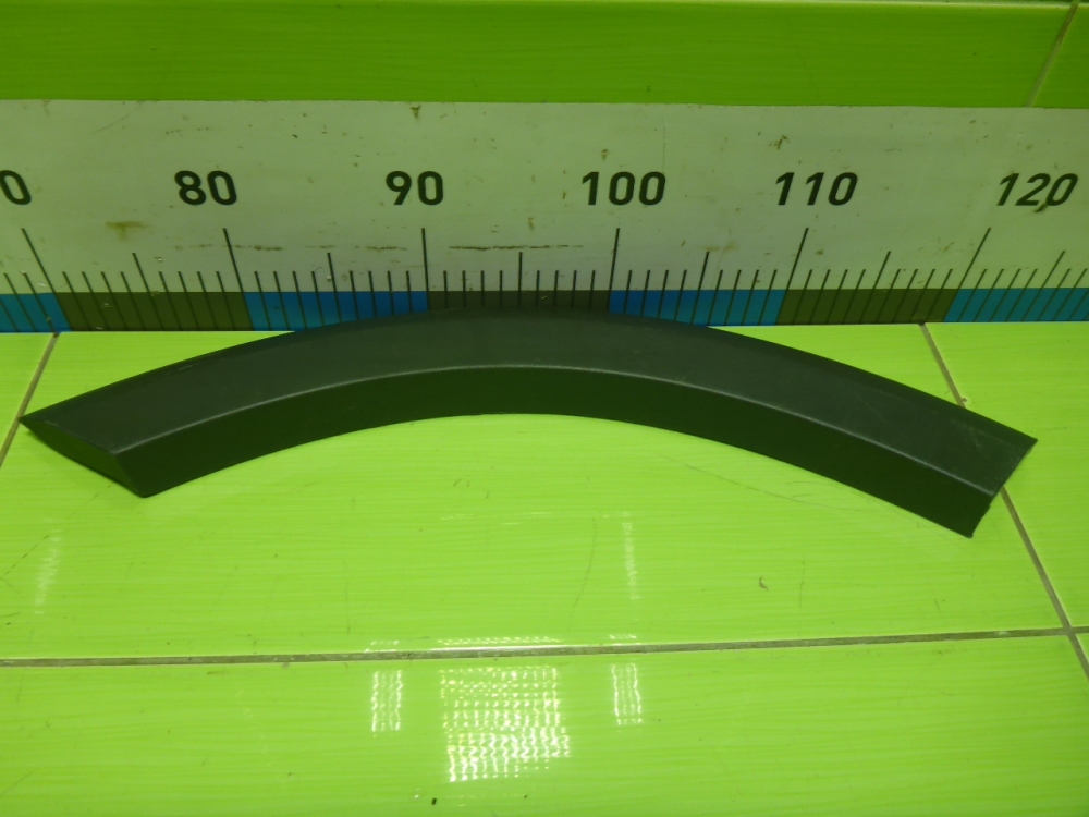 Накладка двери задней правой