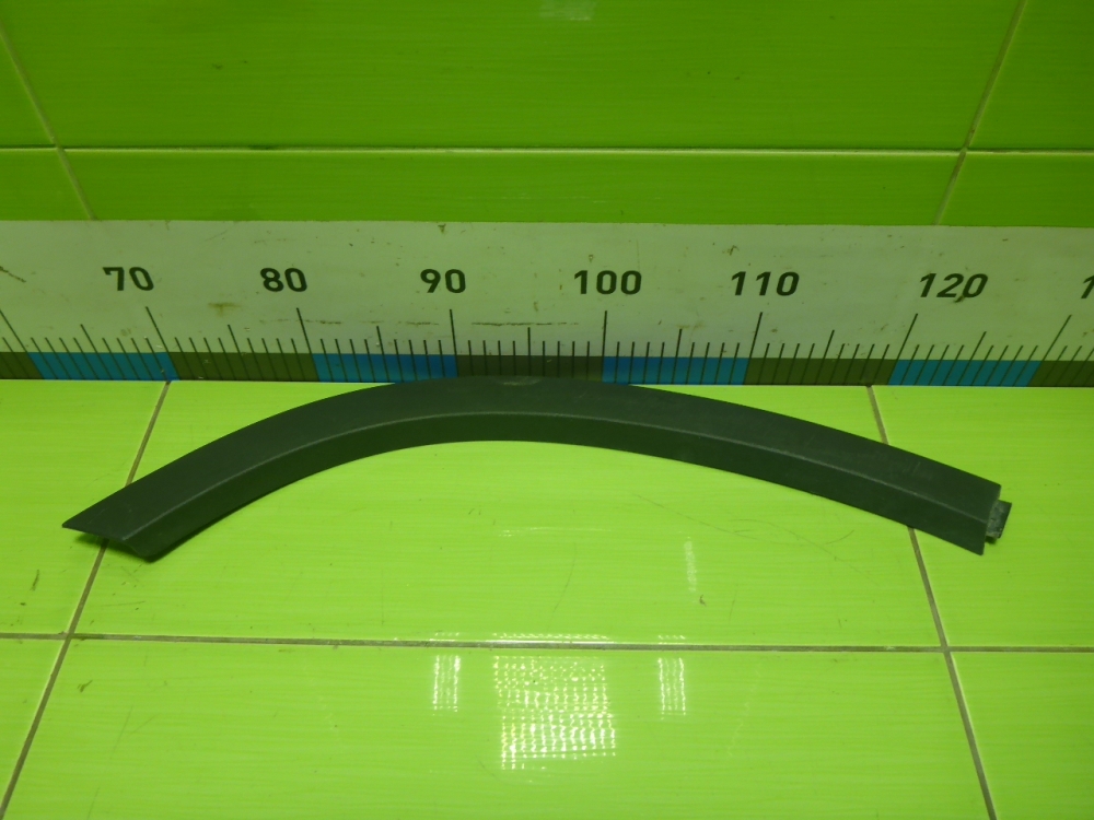 Накладка двери задней правой