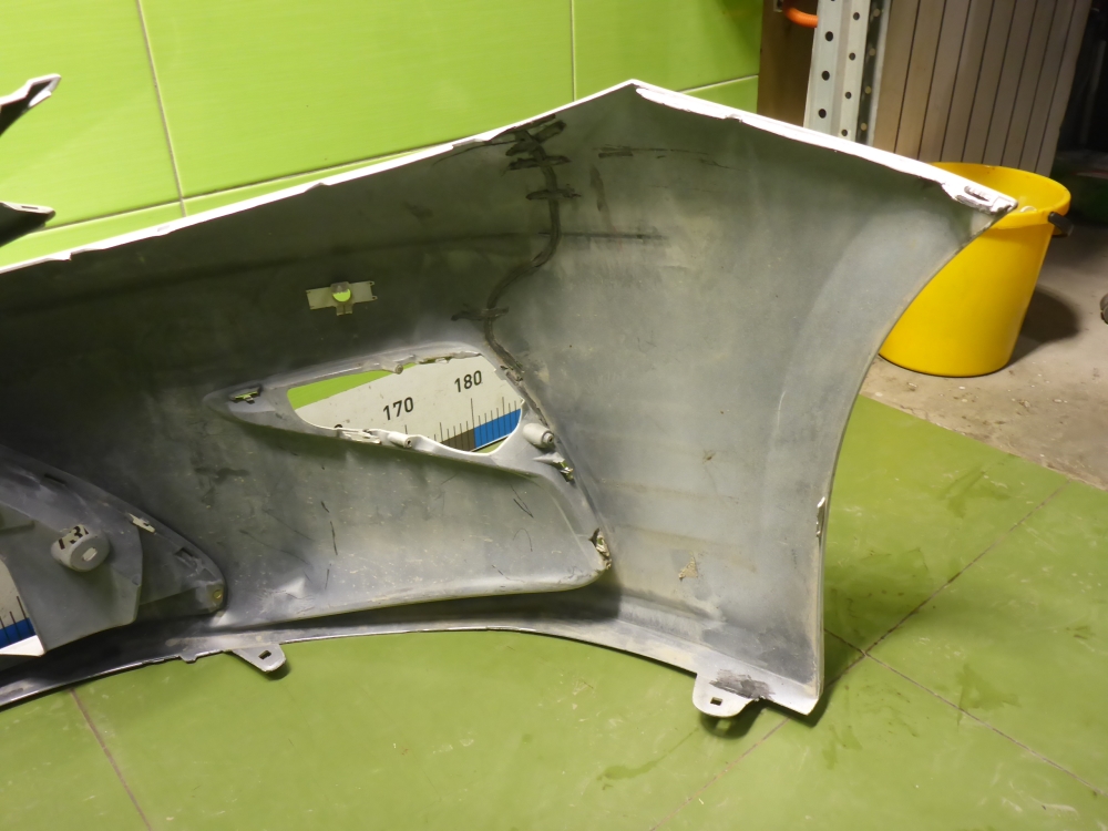 Бампер передний