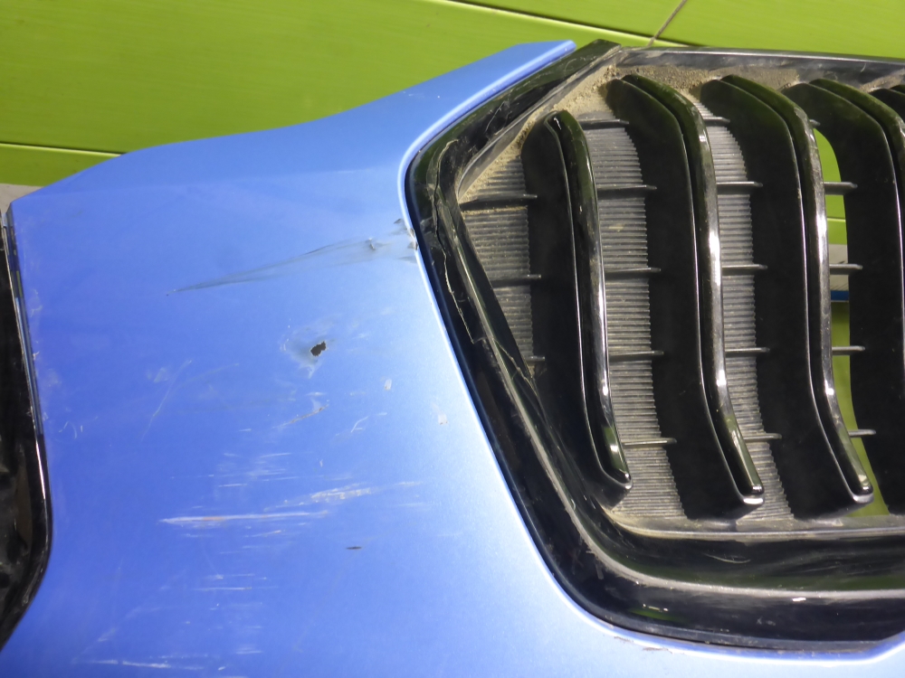 Бампер передний