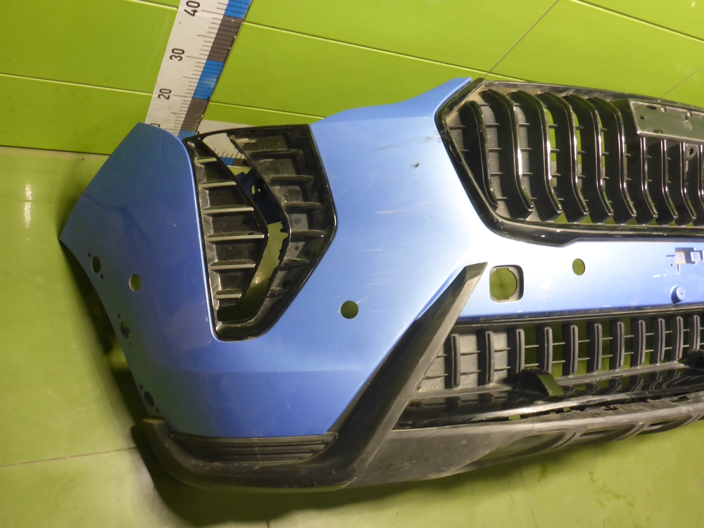 Бампер передний