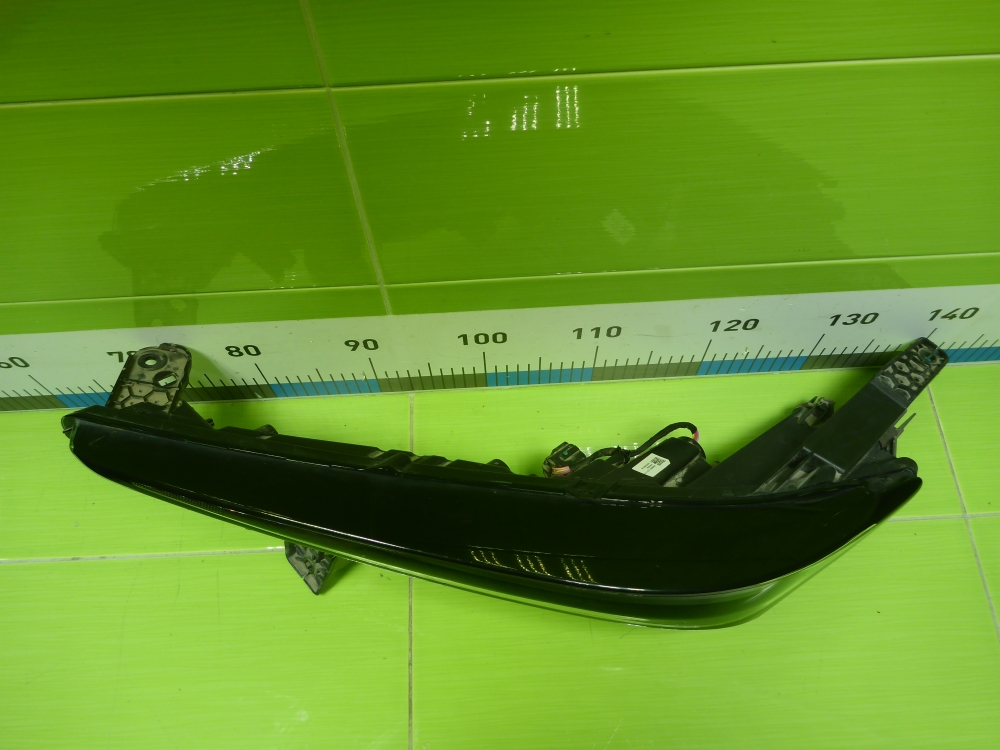 Фара дневного света левая (ходовые огни)