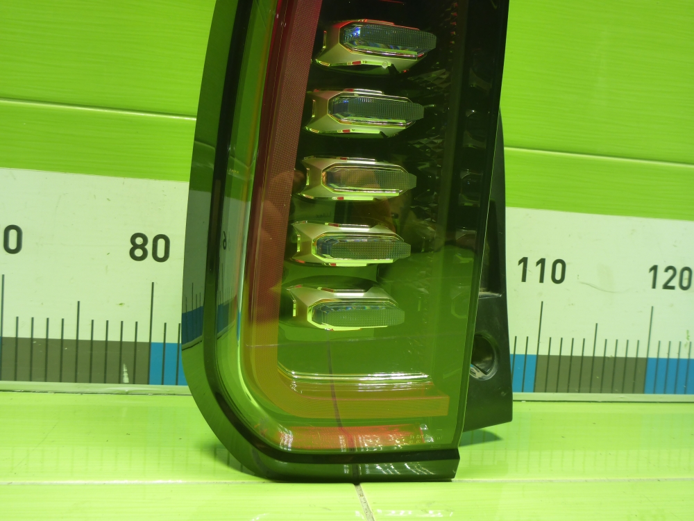 Фонарь задний левый