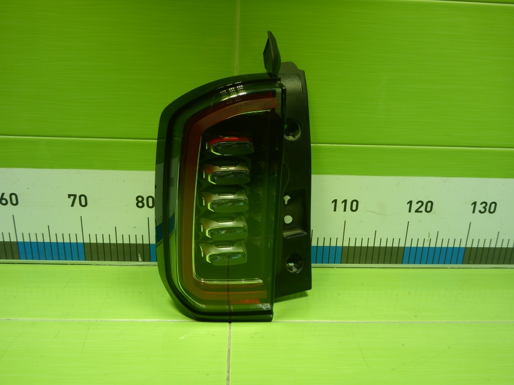 Фонарь задний левый
