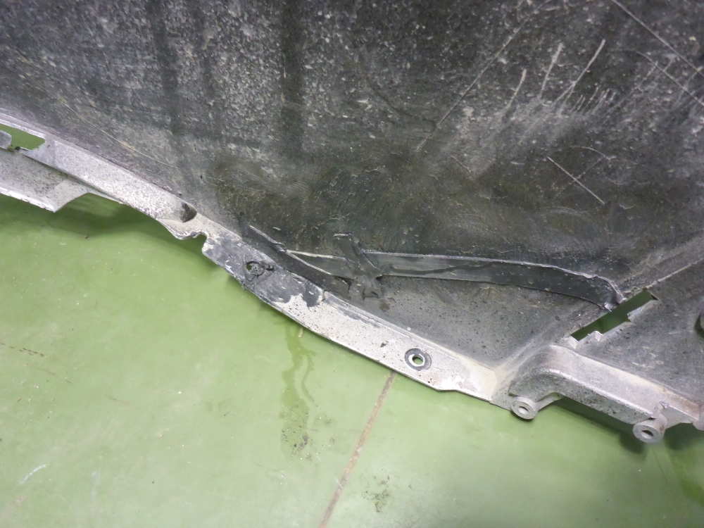 Бампер задний