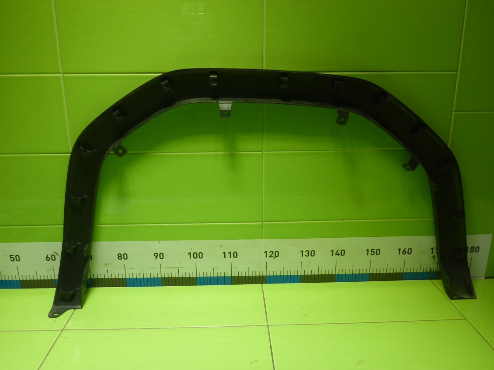 Накладка переднего крыла левого