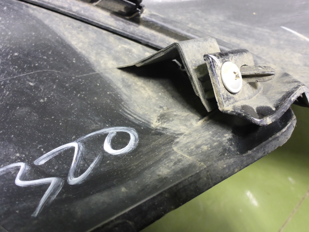 Бампер задний