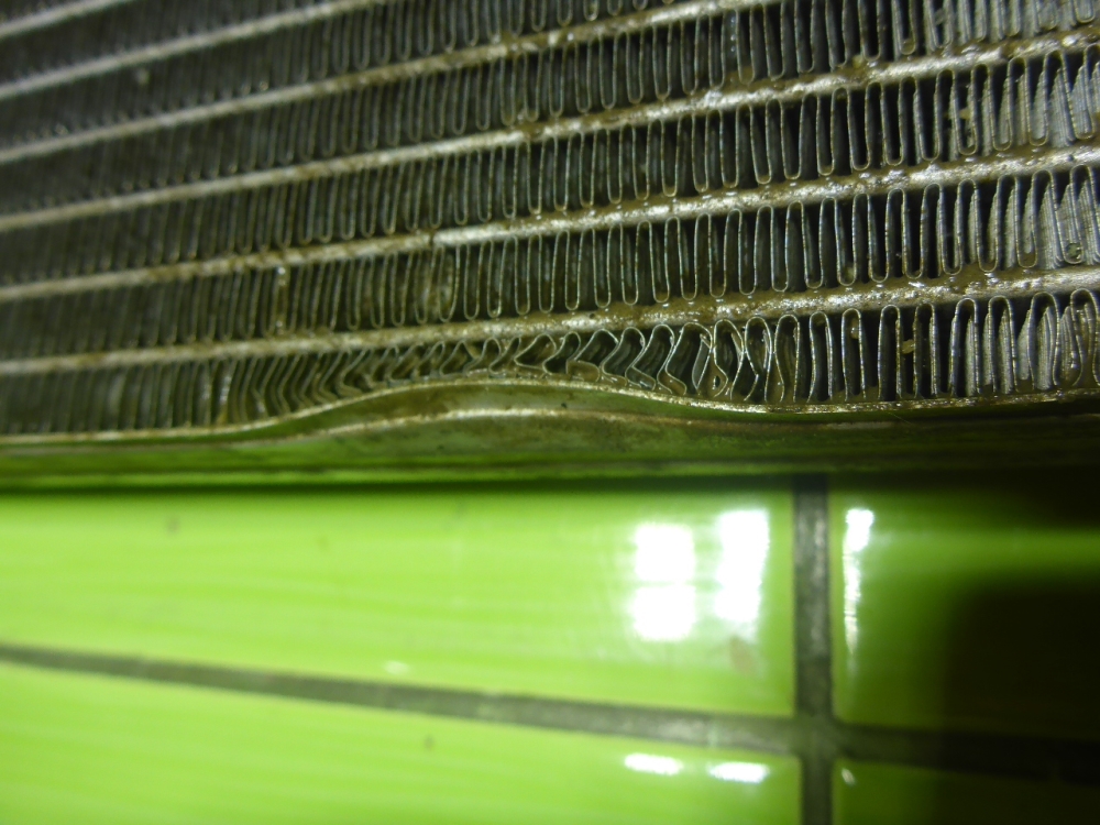 Радиатор охлаждения двигателя дополнительный