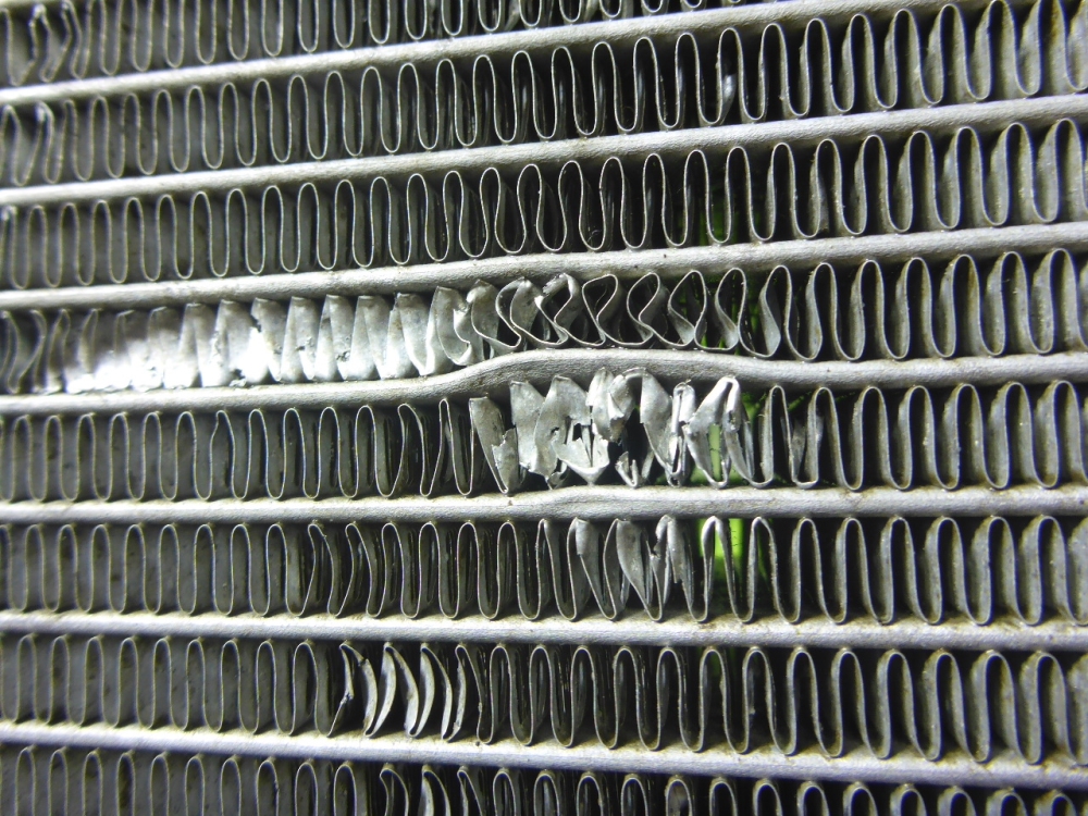 Радиатор охлаждения двигателя основной