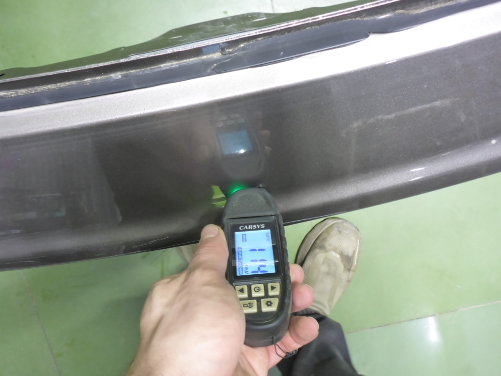 Дверь багажника