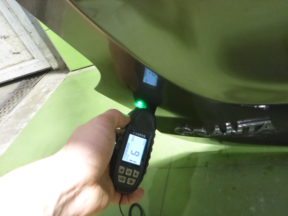 Дверь багажника