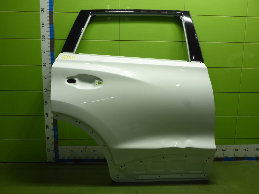 Дверь задняя правая