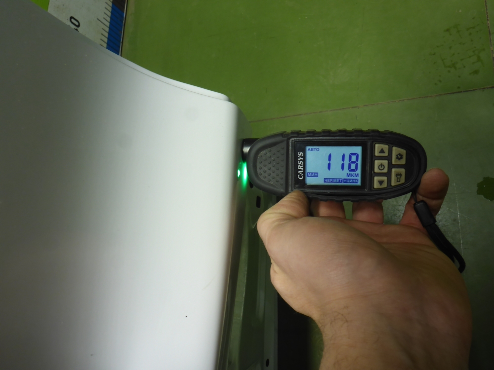 Дверь задняя правая