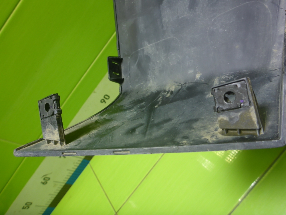 Накладка заднего бампера левая