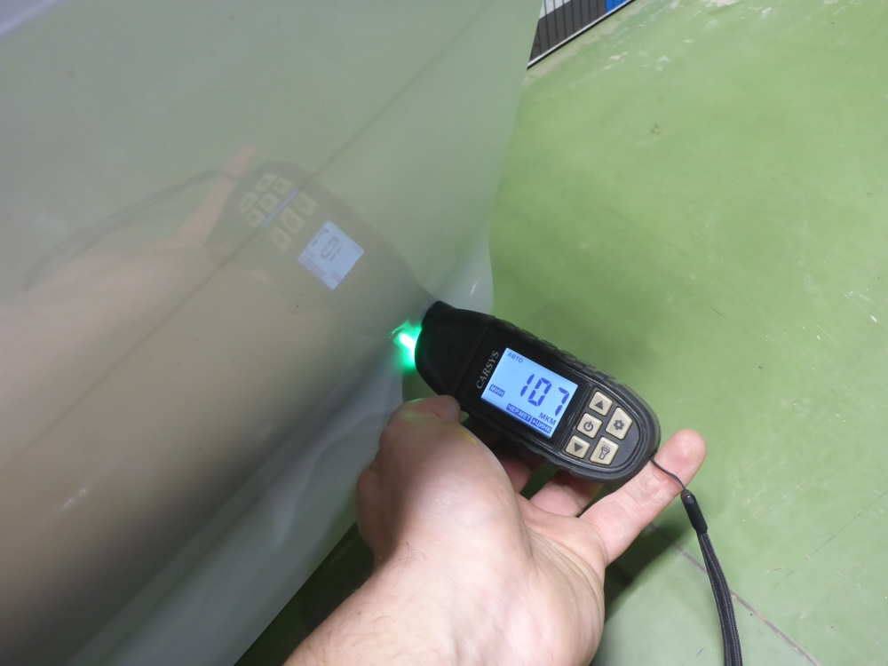 Дверь багажника