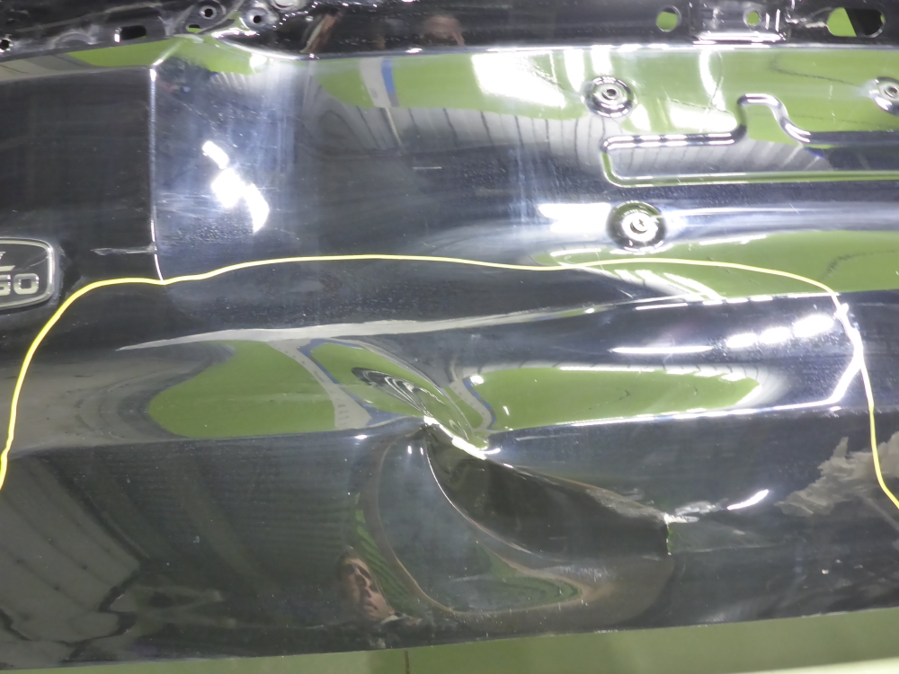 Дверь багажника