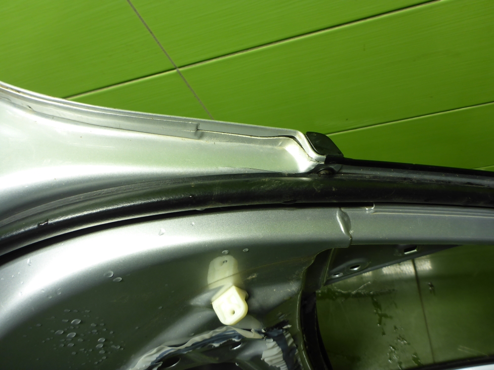 Дверь задняя левая