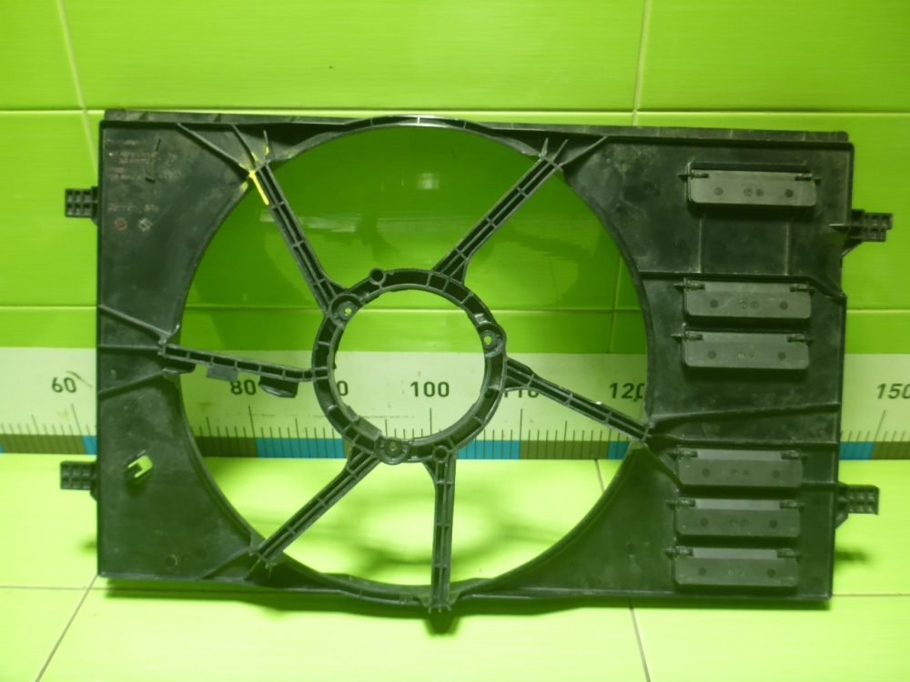 Диффузор вентилятора