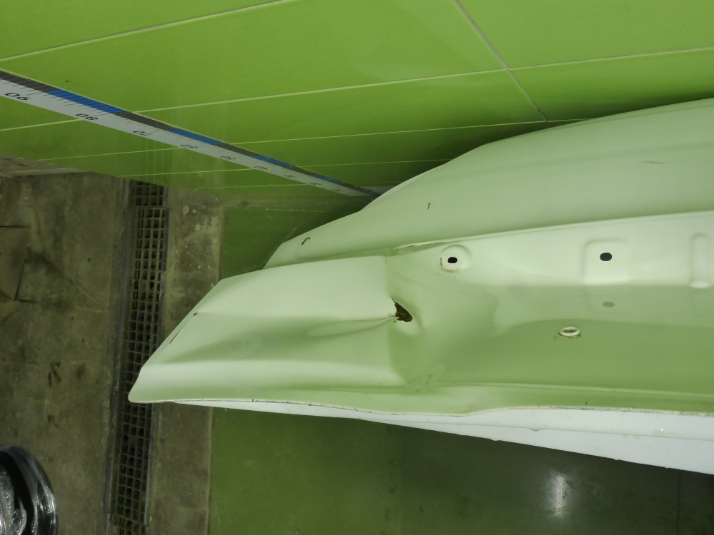 Дверь багажника