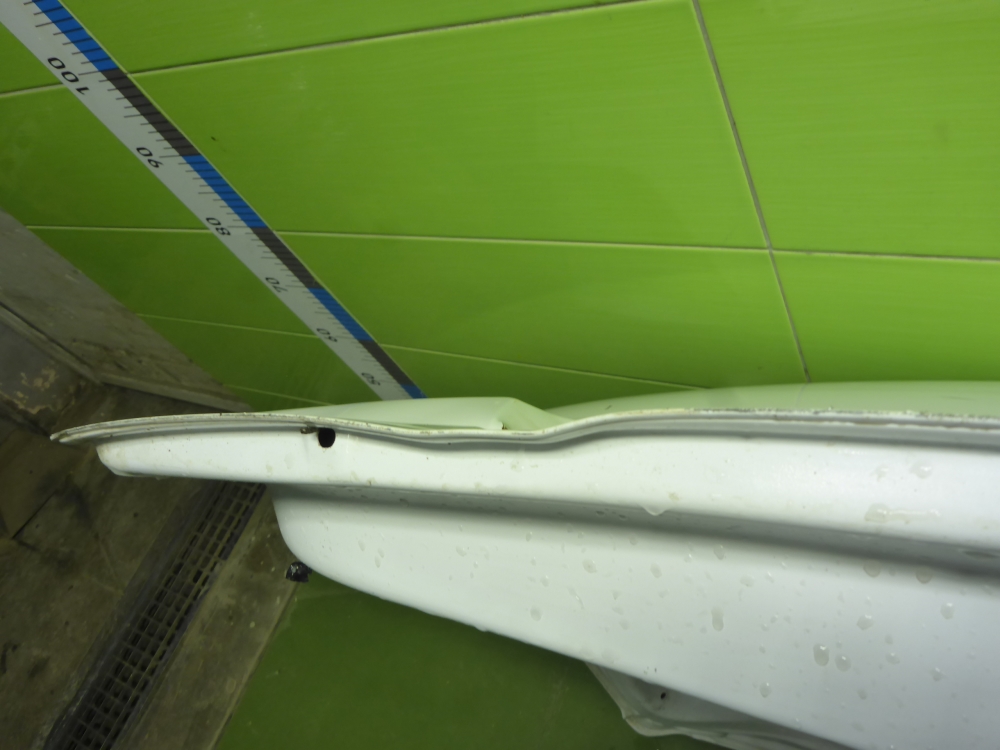 Дверь багажника