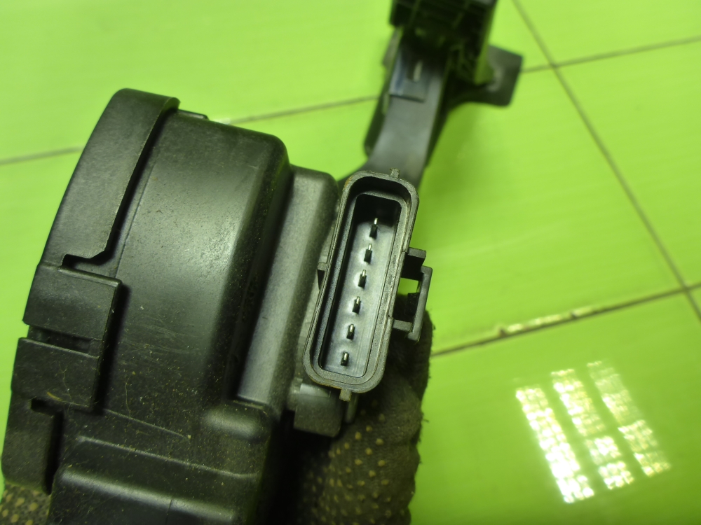 Педаль электронная