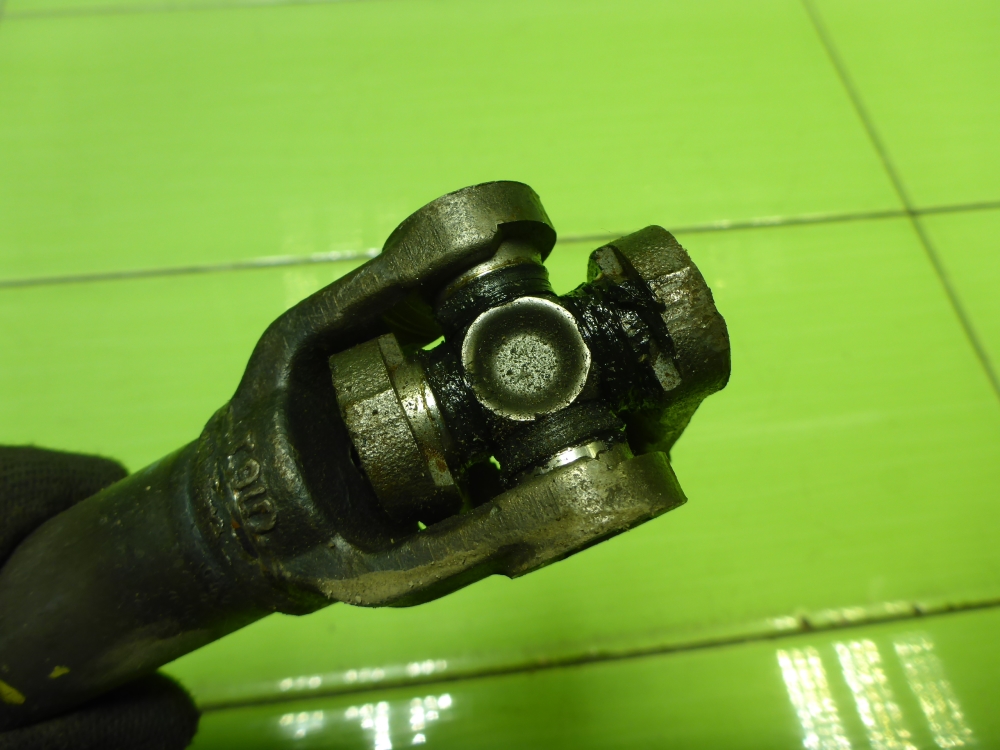 Кардан рулевой