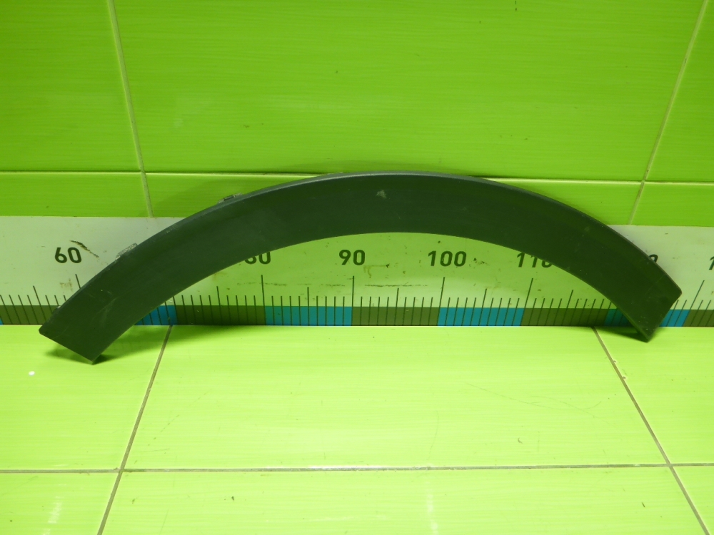 Накладка заднего крыла правого