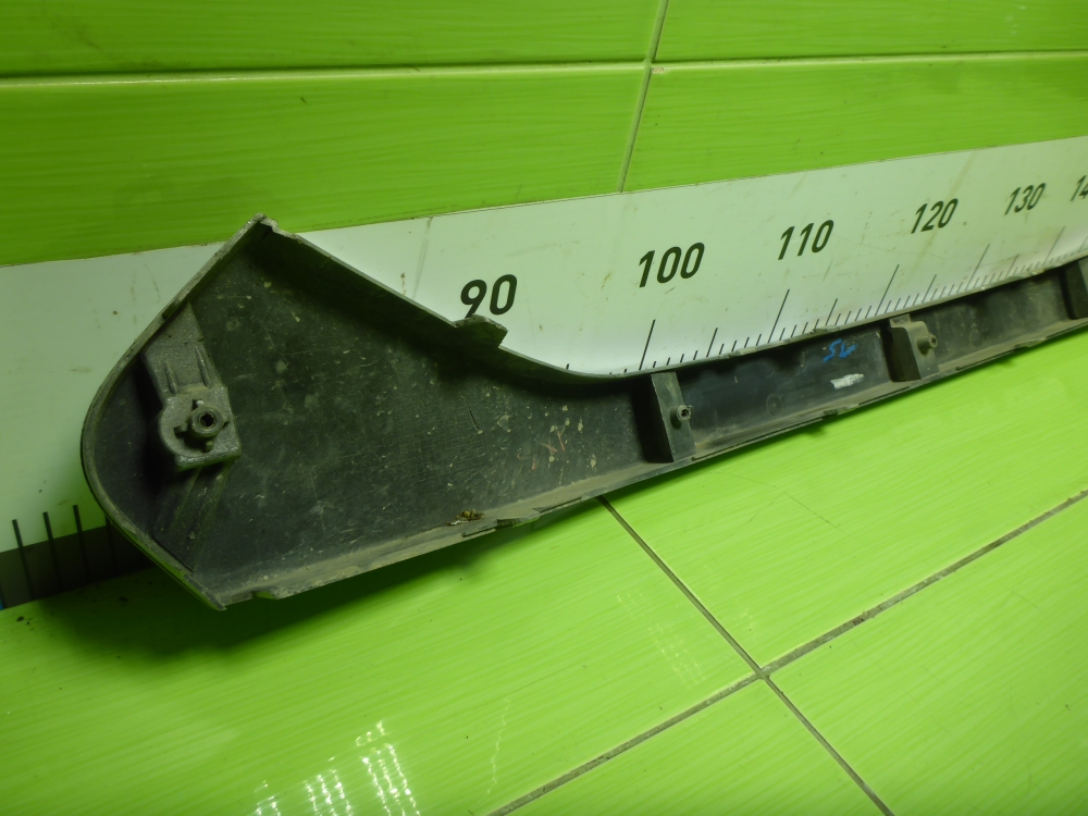 Накладка на решетку радиатора